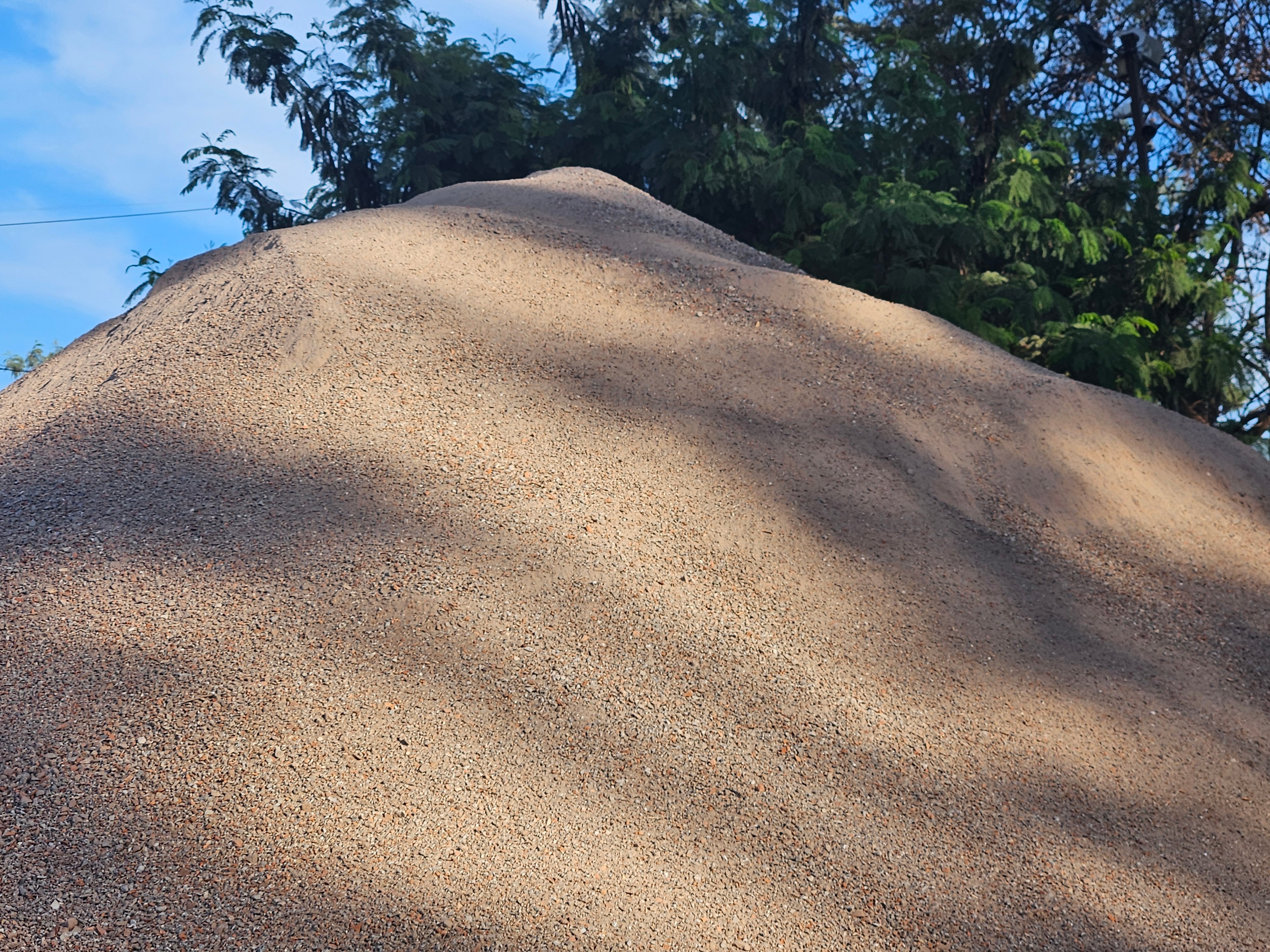 Pilha de areia reciclada